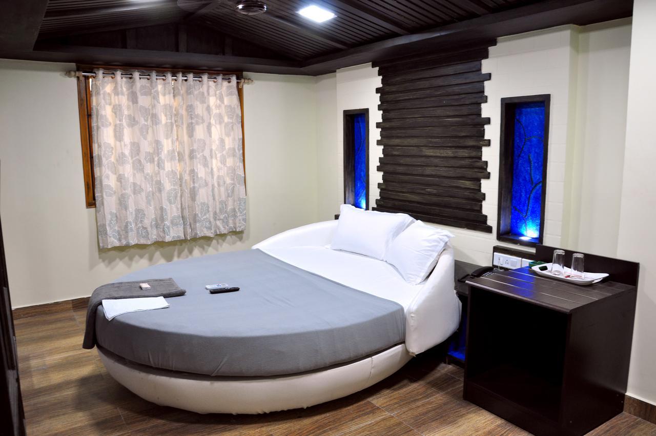 อนันธิราม เฮอริเทจ Hotel กาไรกาล ภายนอก รูปภาพ