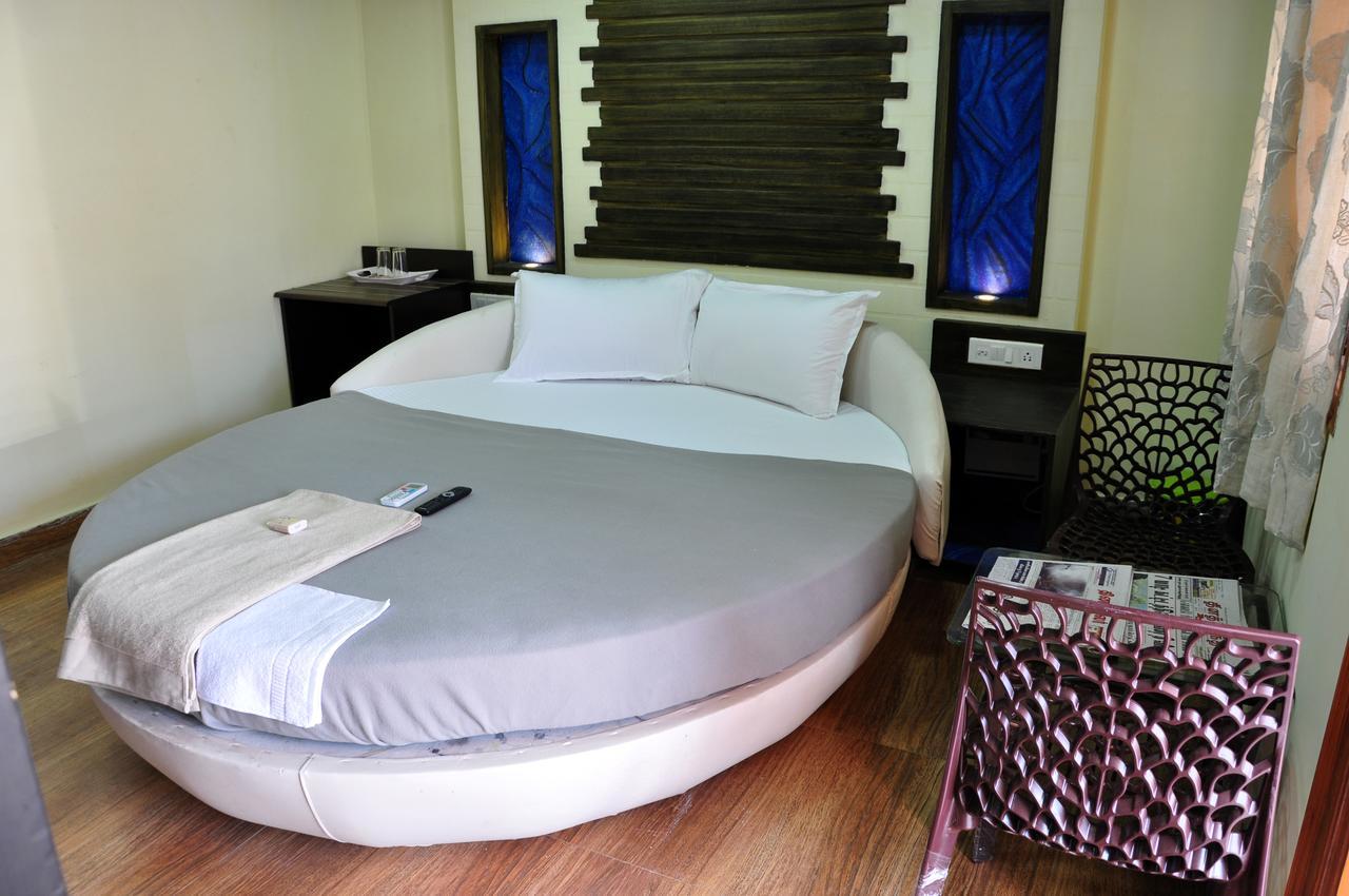 อนันธิราม เฮอริเทจ Hotel กาไรกาล ภายนอก รูปภาพ
