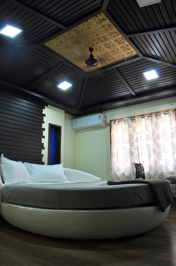 อนันธิราม เฮอริเทจ Hotel กาไรกาล ภายนอก รูปภาพ
